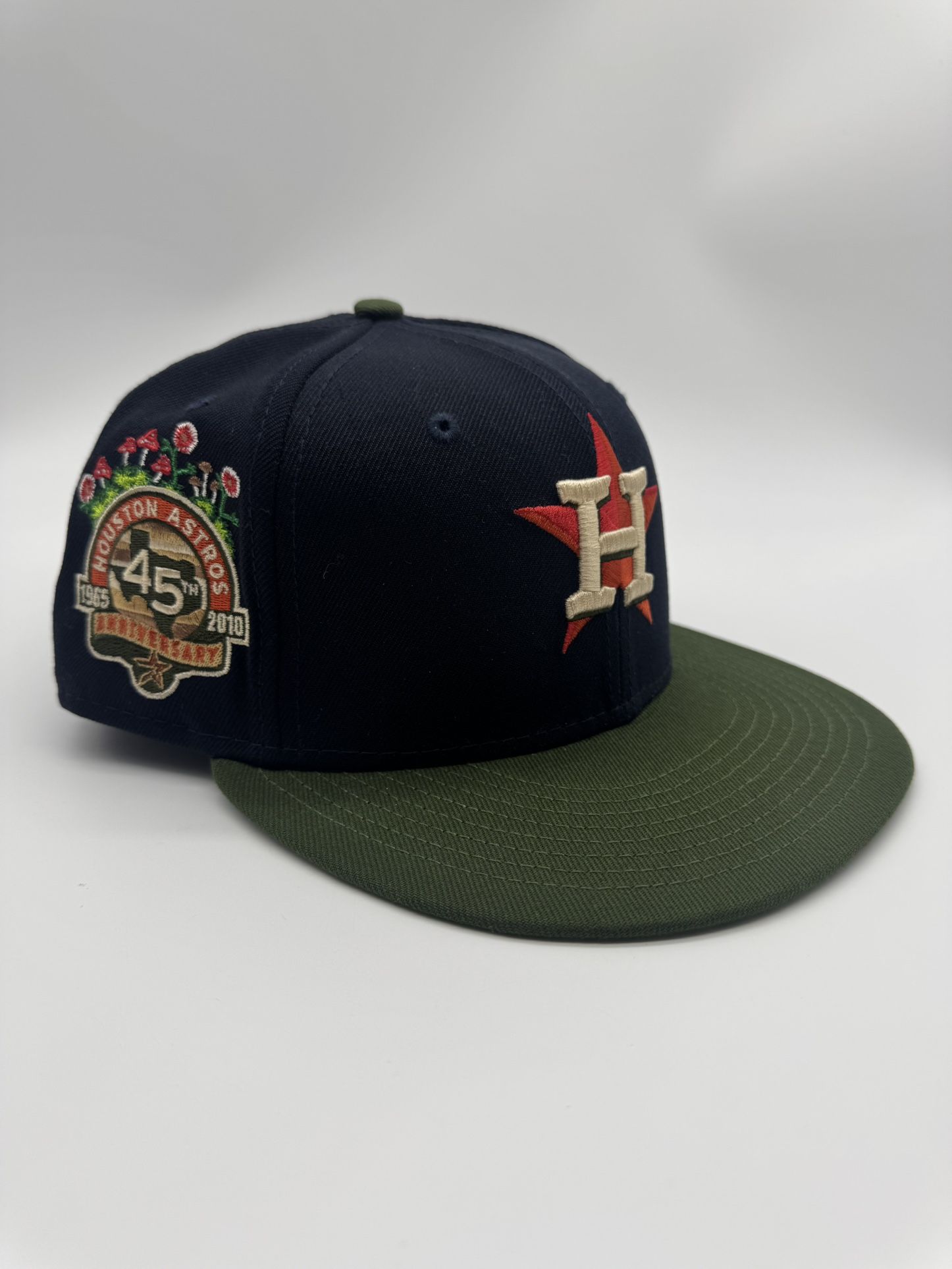 Houston Astros New Era Black Olive Green 59fifty MLB Fitted Cap 7 1/4 57.7CM 