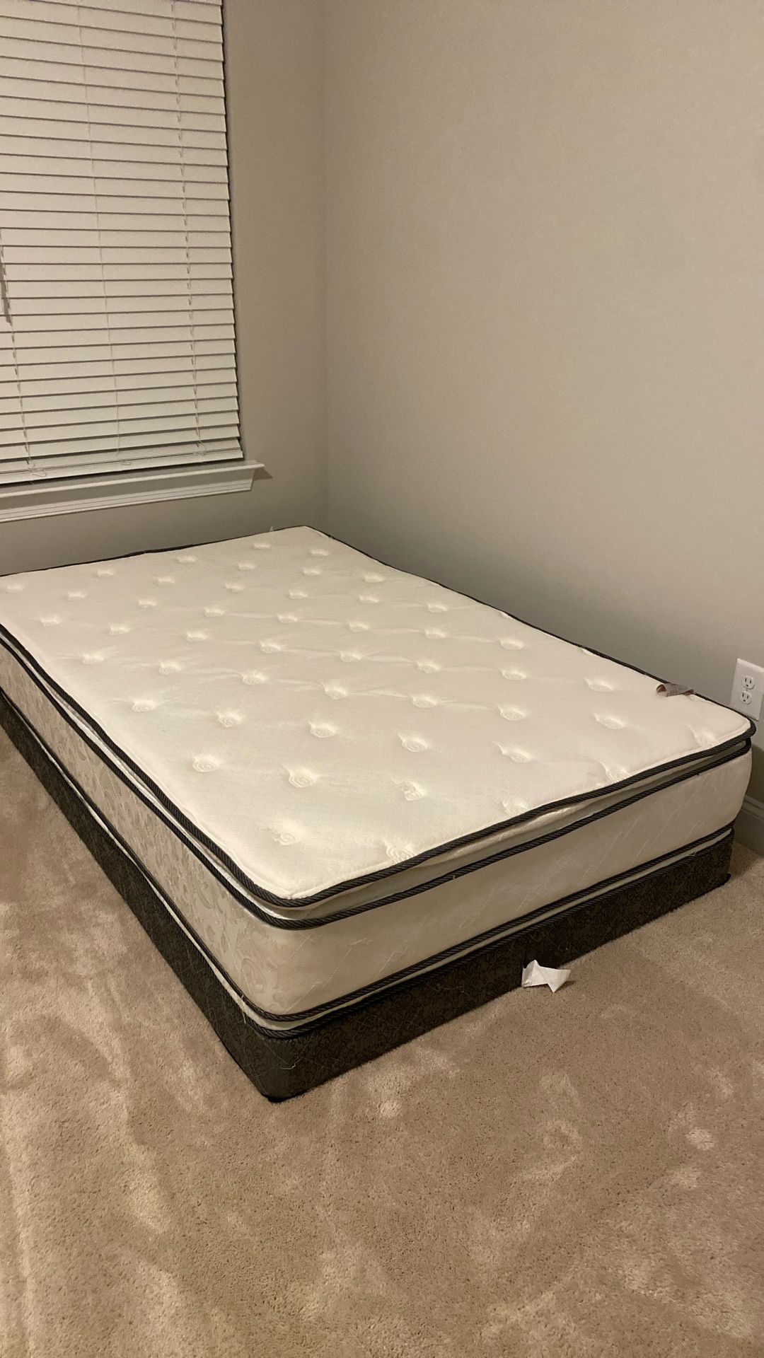 RV Full Mattress and Boxspring