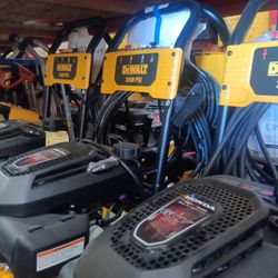 DEWALT GAS PRESSURE WASHER 3100 PSI 