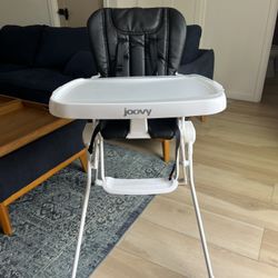 Joovy Nook Baby High Chair