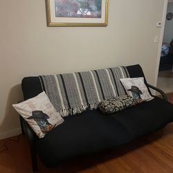 Sofa Need Gone ! 