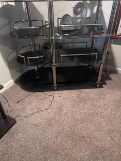 Glass bar