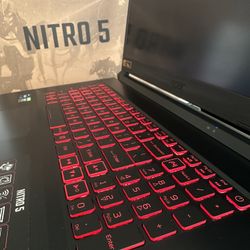 Acer Nitro 5 Gaming Laptop Intel Core i7-11800H - 1 TB SSD -16 Gb Ram- GeForce RTX 3050Ti 17,3 inch