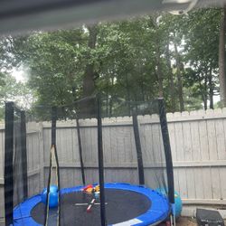 Huge trampoline With closure.