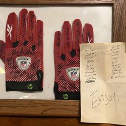 Autographed Arizona Cardinals Training Gloves 