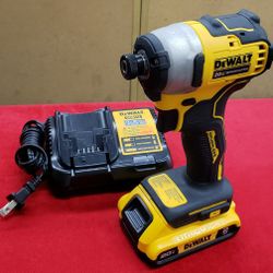 Dewalt DCF809 Atomic 20V Max Lithium-Ion Brushless Cordless 1/4" Impact Driver Kit with Dewalt 20V Max 2.0Ah Battery & 12V/20V Max Charger - Working  