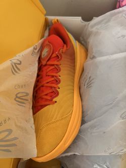 UA Curry “what The Bay” Men’s Size 13