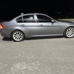 2011 BMW 3 Series