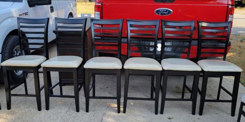 6 counter height chairs