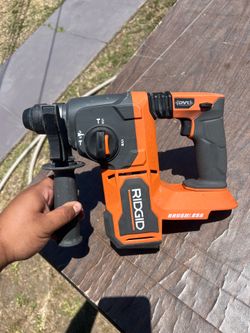RIDGID 18V Brushless Cordless 1 in. SDS-Plus Rotary Hammer (Tool Only)