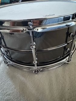 Ludwig black beauty snare