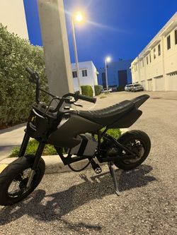 72v heavy modded razor 60+ mph  open to trades