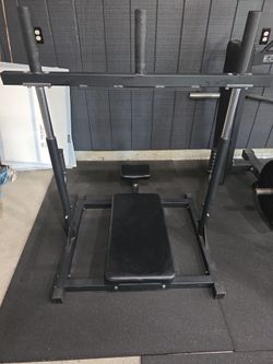Titan leg press