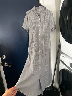 Max studio button up dress