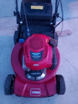 Torro self propelled electric starter gas lawn mower\mulcher
