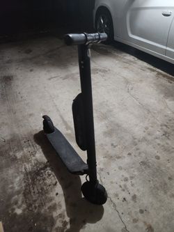 Ninebot ES3 Scooter