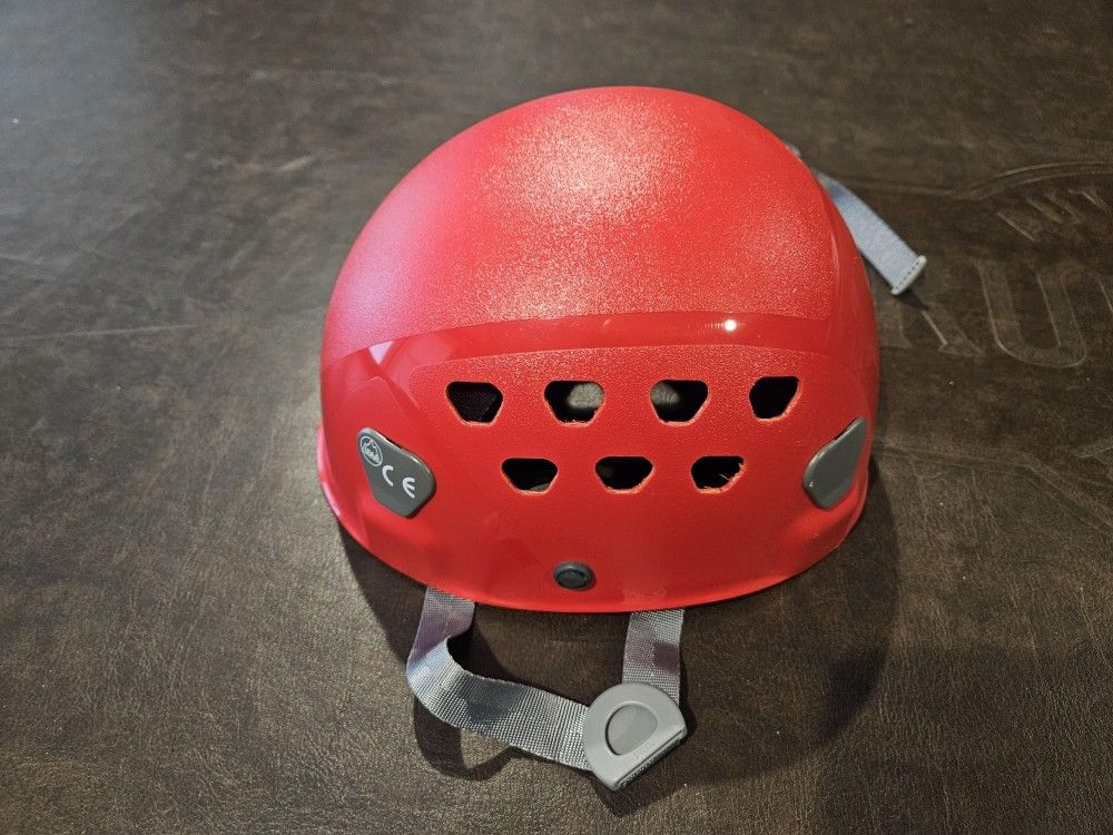 Petzel Ecrin-Roc Climbing Helmet