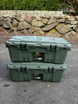 2 Locking utility totes