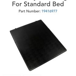 Standard Bed, Tri-Fold Tonneau Cover 