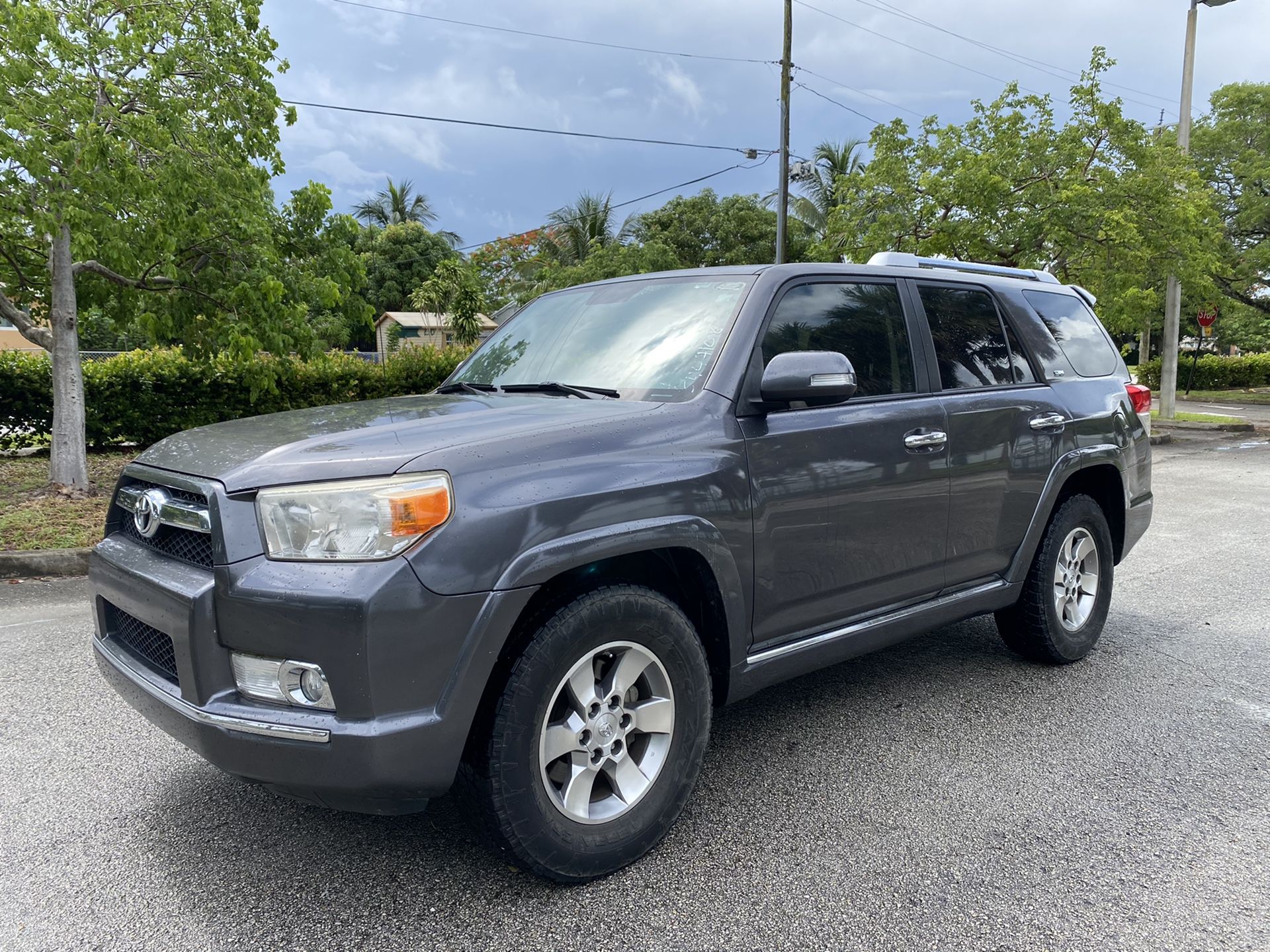 2013 Toyota 4Runner for Sale in Fort Lauderdale, FL - OfferUp