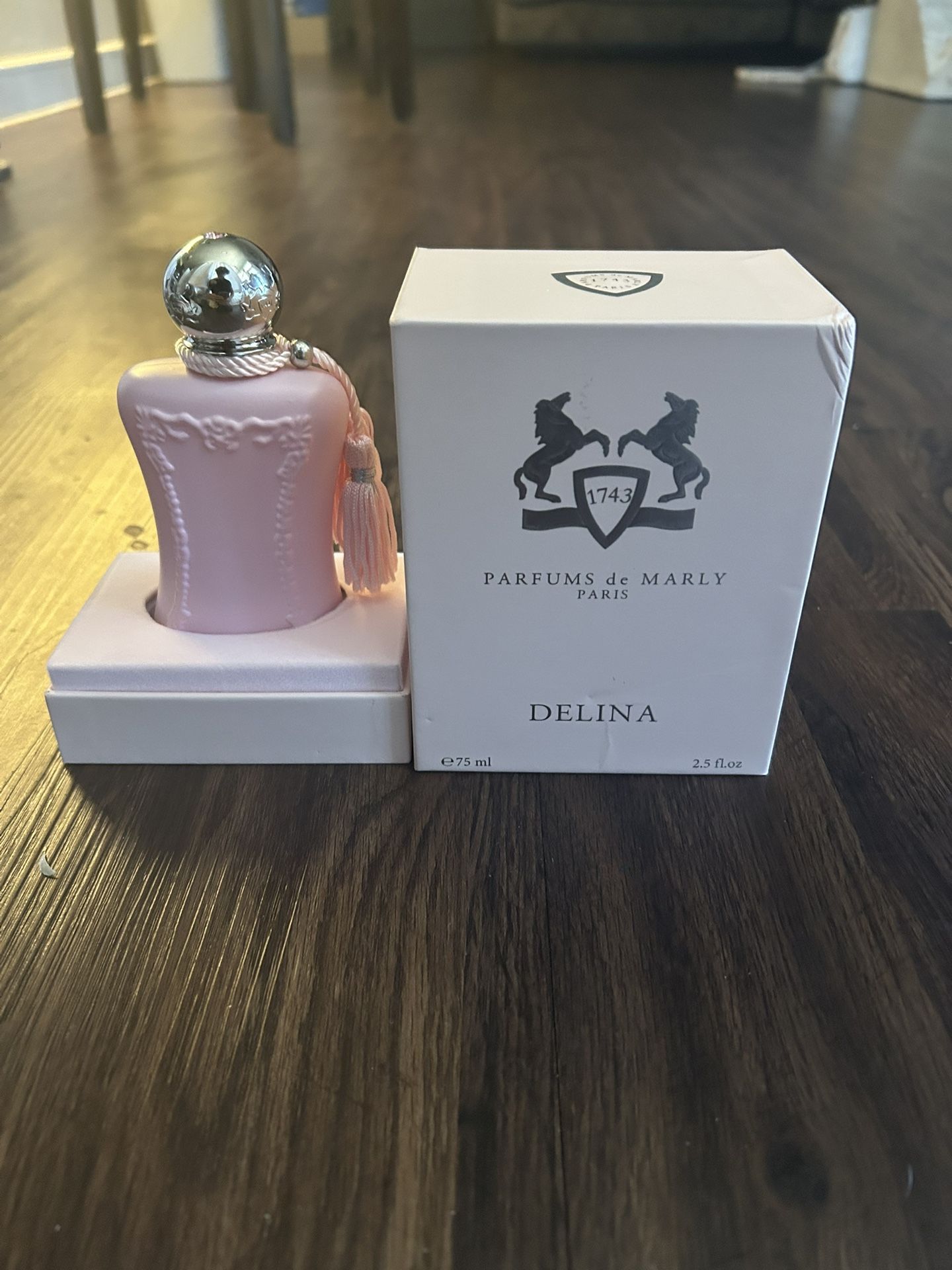 Delina Perfume