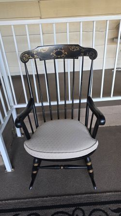 Rocking chair