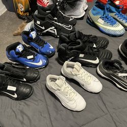 Footballs Shoes (New CWhite Ones Size 13c $45) (Black Used 13c $35) (1 Pairs Size1Y, $30)(1 Pairs 2Y)(1 Pair3.5, (2 Pairs Are Size 6Y) 1 Pair, 8W 👇🏽