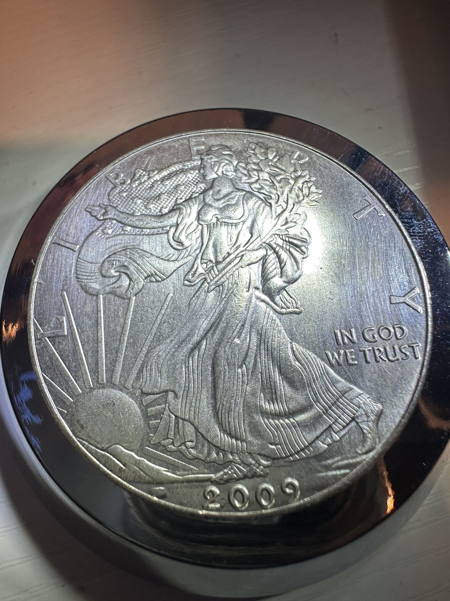 2009 Walking Liberty Uncirculated Silver Dollar