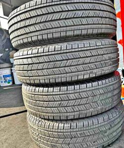🎖️ 225 60 18 Michelin Tires Con 80% de Vida Las 4