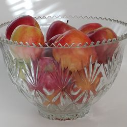 Vintage Punch Bowl - No Cups Nor Ladle.
