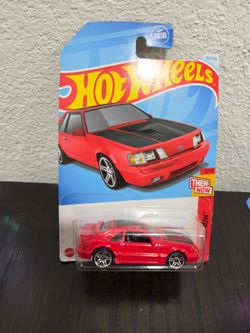 Hot Wheels Ford Mustang Then and Now 2/10