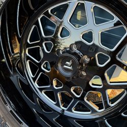 Fitipaldi Offroad wheels and Nitto Ridge Grappler tires