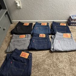 Levis