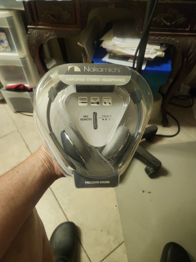 Nakamichi Over The Ear Amplified Headphones With Microphone