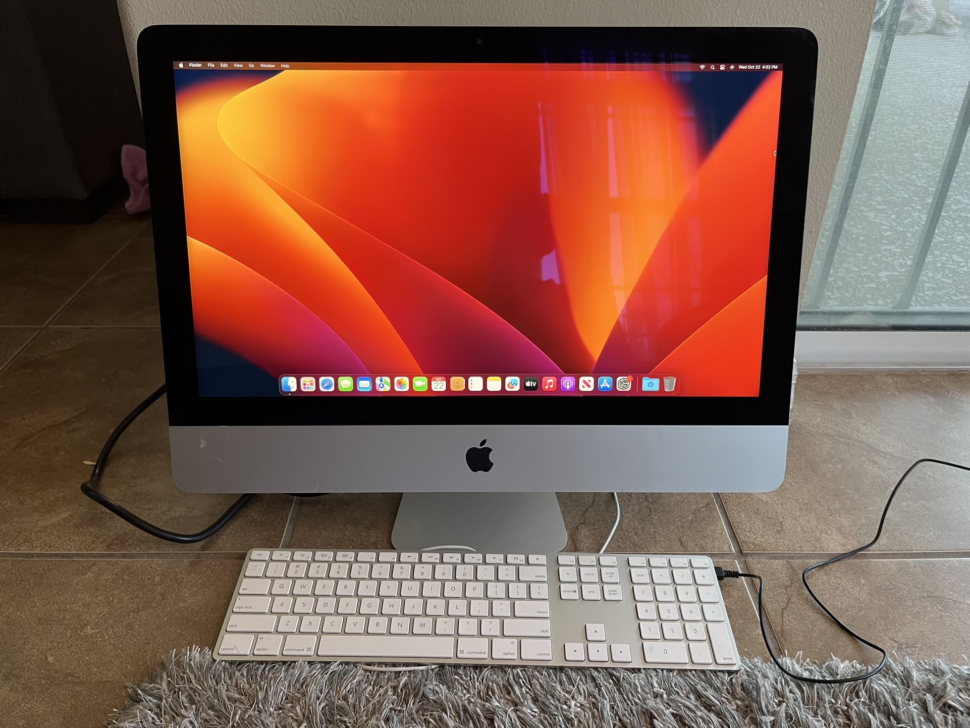 2017 Apple iMac A1418 Intel Core i5 21.5 inch 8GB RAM 1TB HDD macOS Ventura 13 - $200