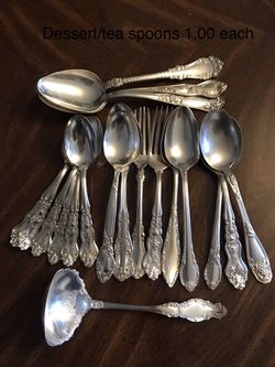 Vintage silverplated dessert/tea spoons