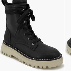 Kenneth  Cole Radell Boot - Size 7 (Brand New)