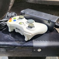 Xbox 360 System,  Console Controller Hdmi Cable And Power Brick