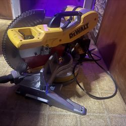 DEWALT 15 Amp Corded 12 in