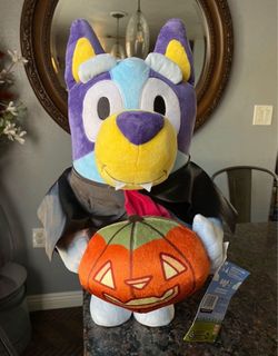 BLUEY GREETER HALLOWEEN NEW BLUEY PLUSH PUMPKIN HALLOWEEN GREETER