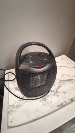 Kismile Portable Ceramic Space Heater with Fan - 1500W - Like New