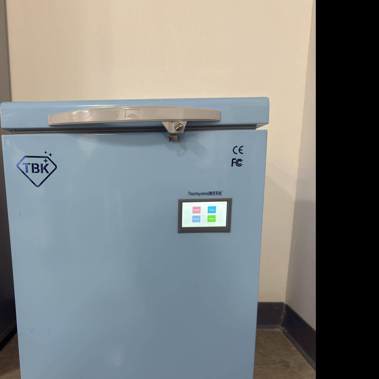 TBK-588 Freezing Separation Machine โ Grade A Condition