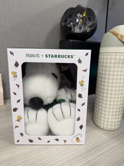 Starbucks snoopy collab