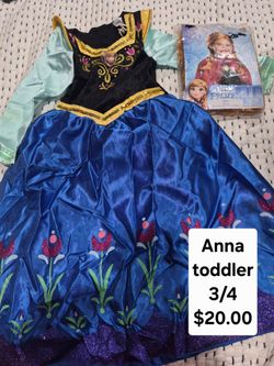 Girl costumes different prices and sizes