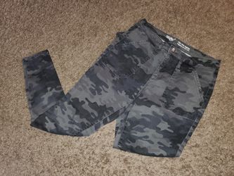 Mossimo Denim Super Stretch High Rise Camo Jeggings- size 6