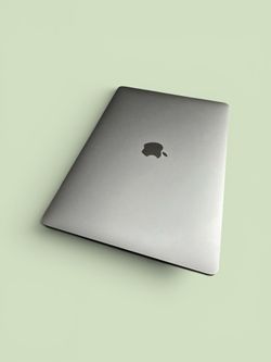 M1 MacBook Pro 🔥 Excellent Condition • Fast • Great Battery
