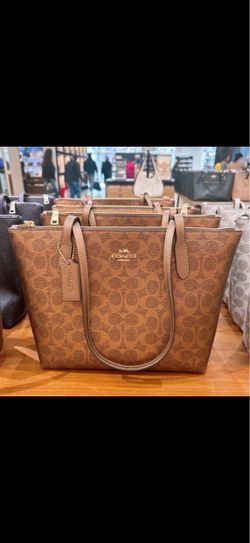 Coach Fiona Zip Tote
