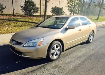 Drives Excellent • 2005 Honda Accord • Gold Leather Alloy Rims Sirius Radio