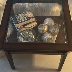 Wood End Table 