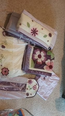 5 pc crib bedding girls set/serious buyers only
